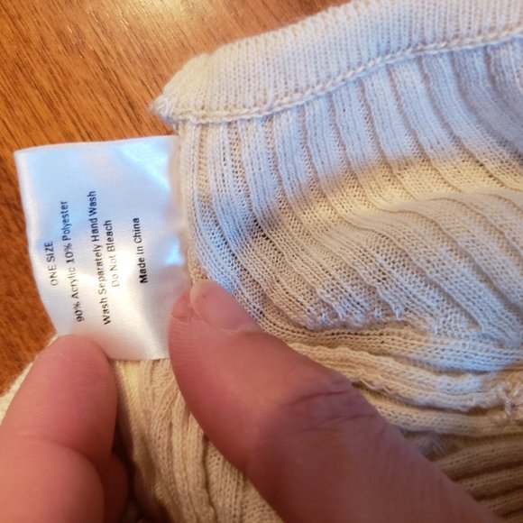 Super crop/bolero style sweater top NWOT - Picture 3 of 4